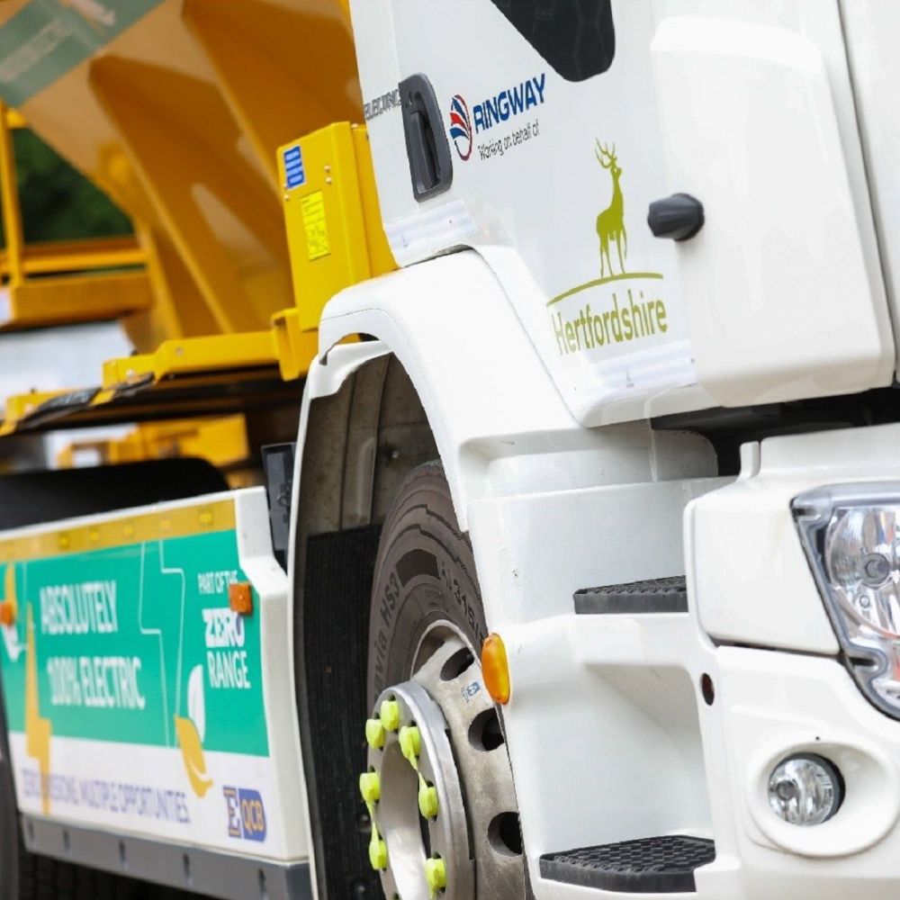 Ringway invests in Econ's first fully electric multi-purpose maintenance vehicle